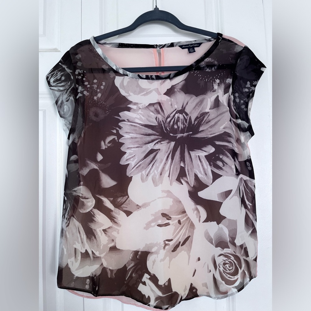 American Eagle size M.